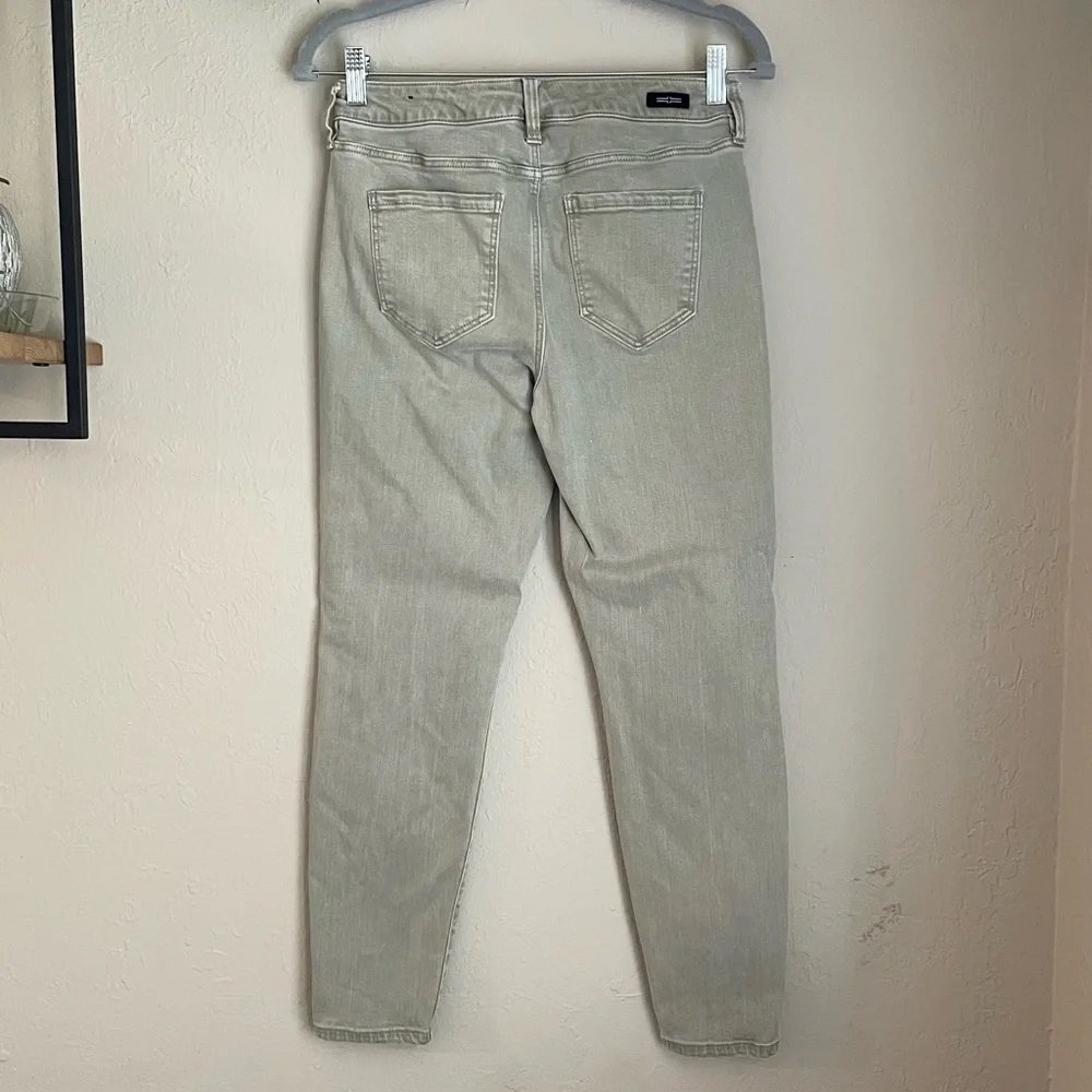 Liverpool Green Jeans - Picture 6 of 8